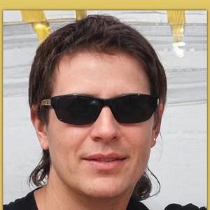 Meet your Posher, Tyler